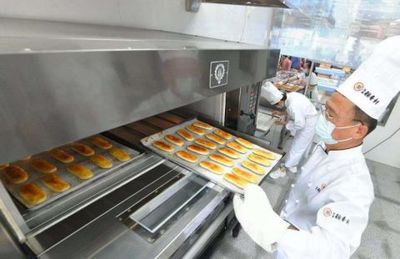 北京稻香村推出首家“工厂店”