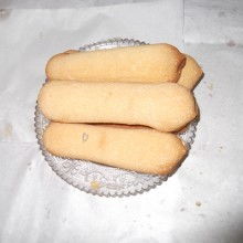  黑山县大华糕点厂 主营 糕点加工,零售